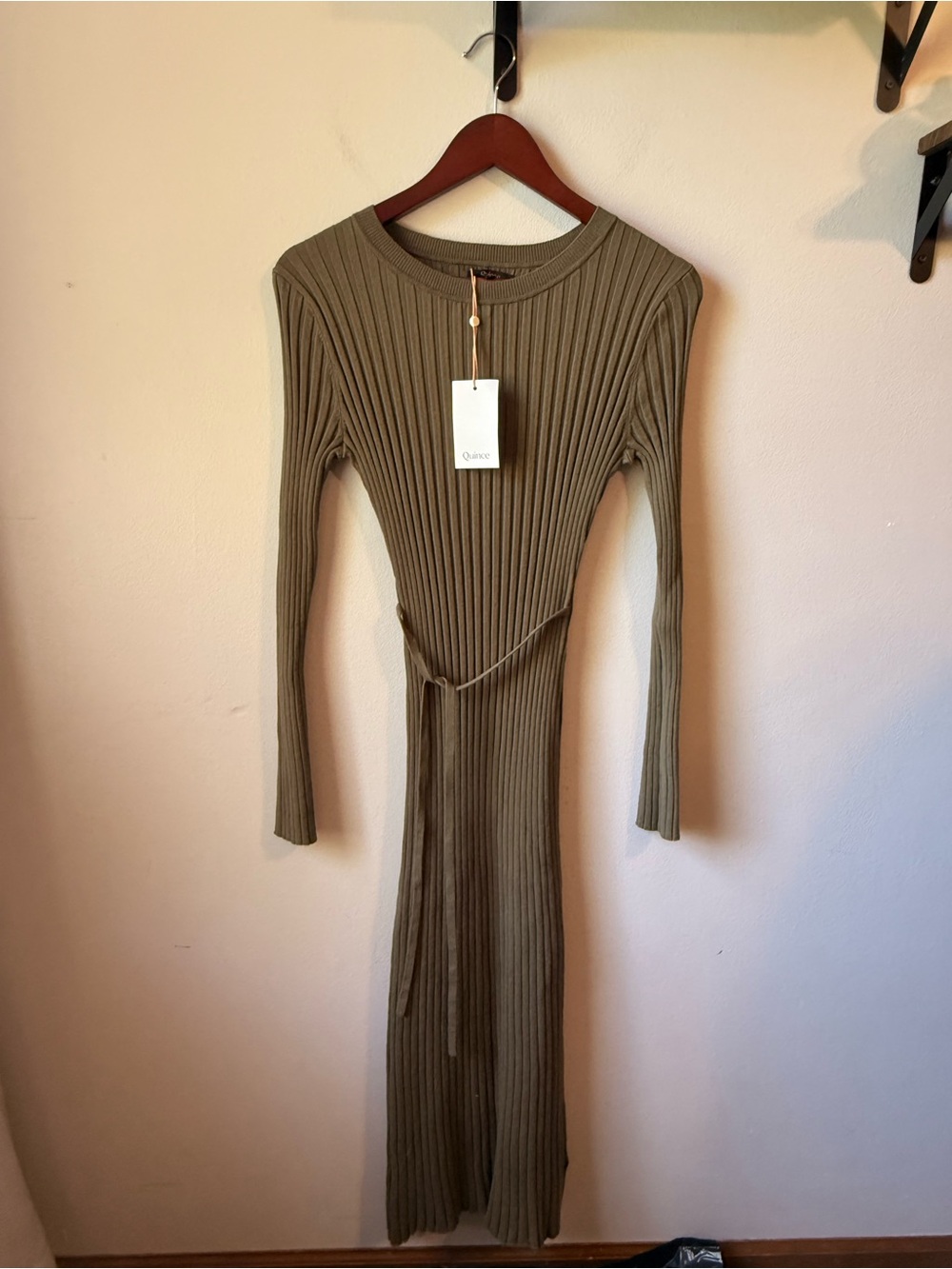 Quince Ribbed Knit Midi Dress with Tie Waist – Olive Green – Size Small – NWT